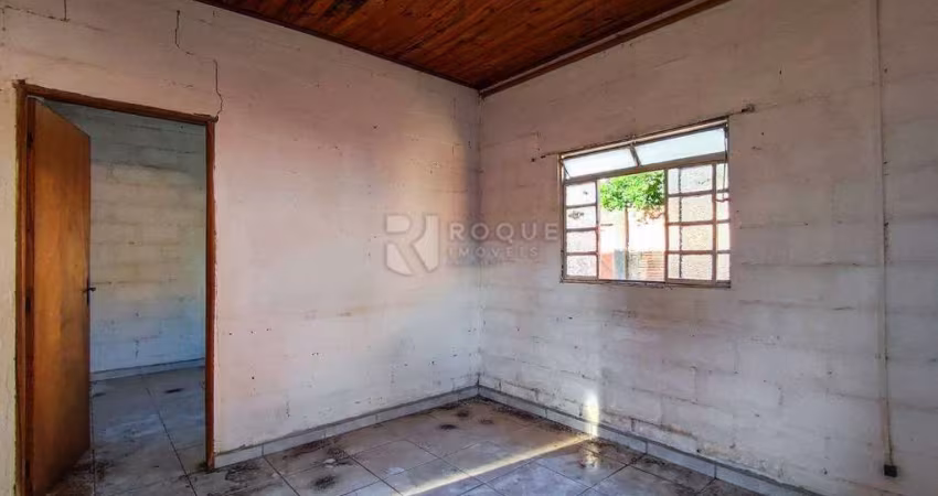 Casa à venda, 2 quartos, 1 banheiro, edícula no fundo, Cecap 3