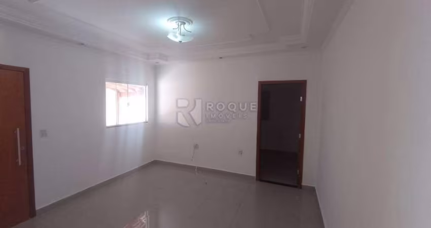 Casa Residencial à venda no bairro Jardim Santa Adélia