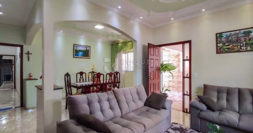 Casa Residencial à venda no bairro Jardim Campo Verde I