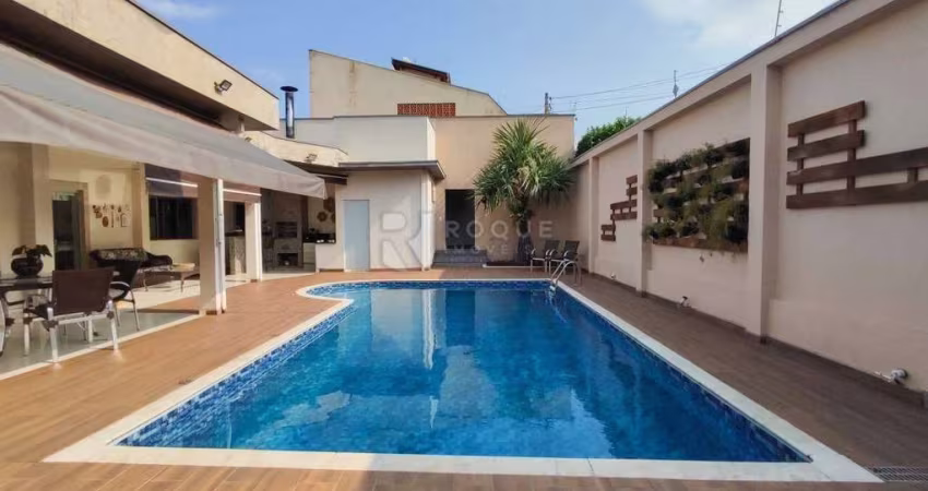 Casa Residencial à venda no bairro Vila Claudia