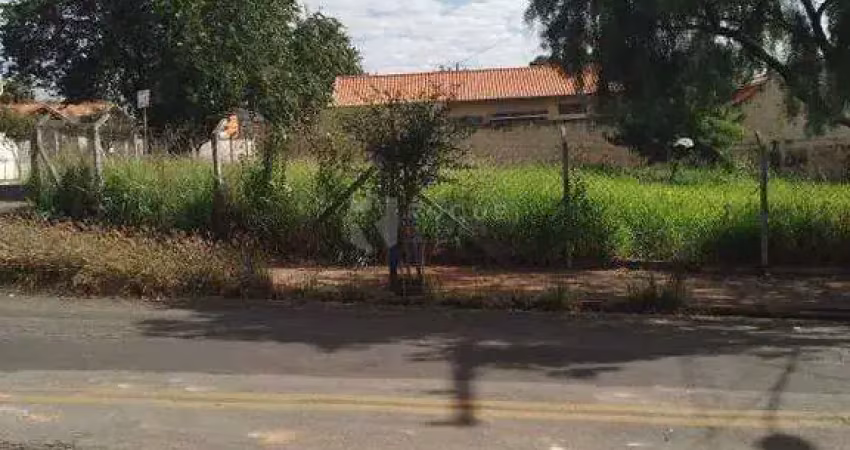 Terreno com 882,50 metros quadrados na vila independência