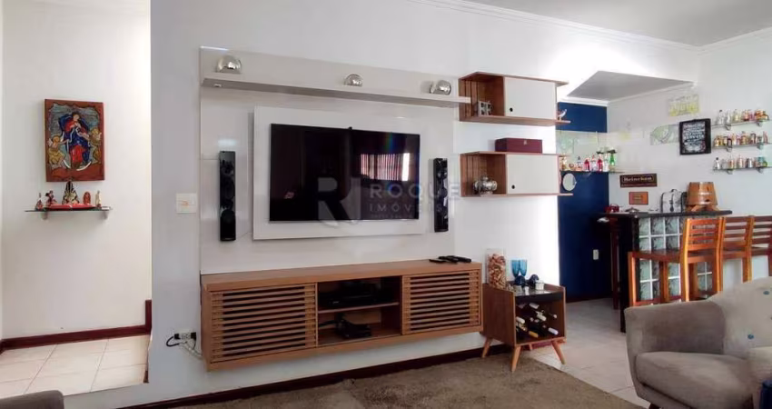 Casa Residencial à venda no bairro Jardim Mediterrâneo