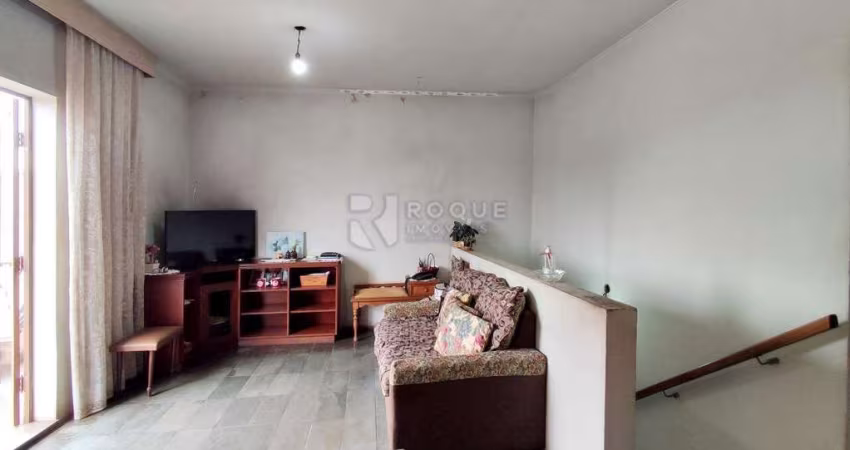 Casa Residencial/ Comercial à venda na Vila Castelar
