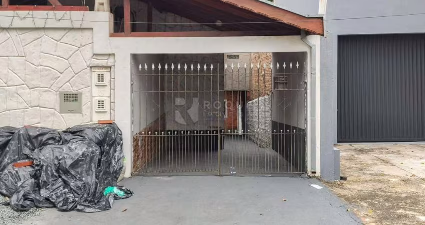 Casa Residencial para aluguel no bairro Vila Queiroz