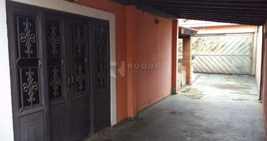 Casa Residencial à venda no bairro Vila Queiroz