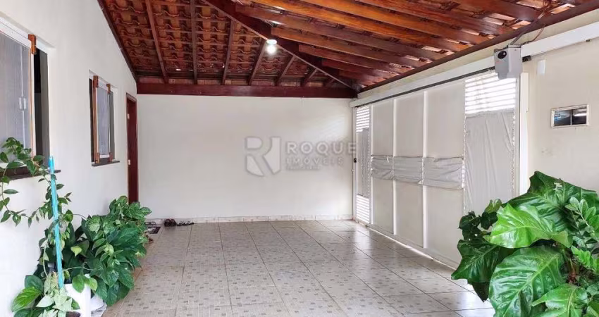 Casa Residencial à venda no bairro Jardim Campo Verde I