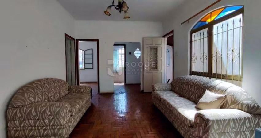Casa Residencial à venda no bairro Centro