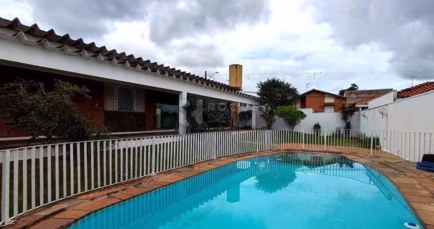 Casa Residencial à venda no bairro Vila São João
