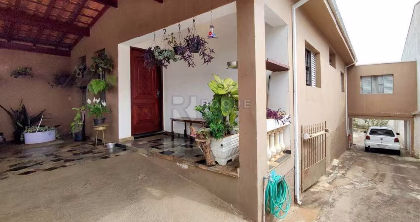 Casa Residencial à venda no bairro Vila Camargo