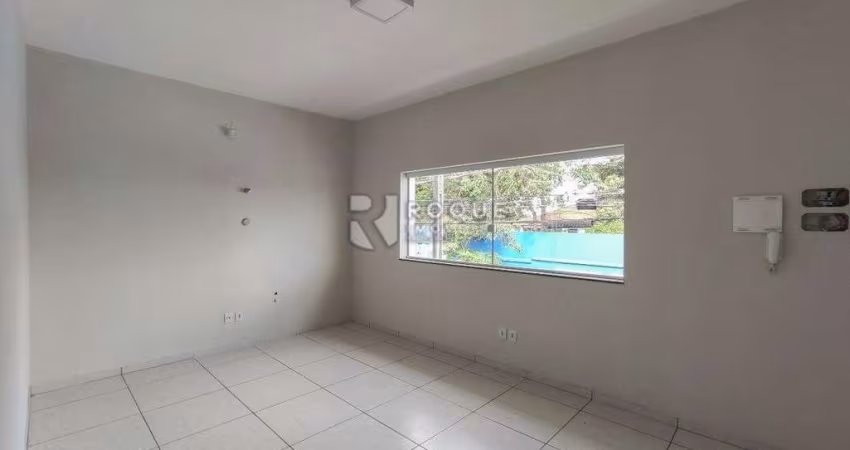 Casa Comercial à venda no bairro Centro