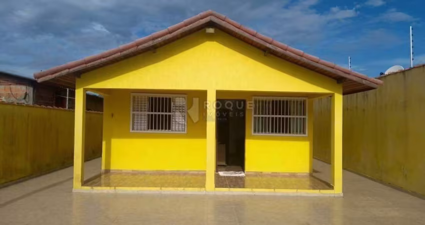 Casa Linda na Praia Ilha de Cananeias.