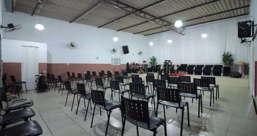 Salão à venda no bairro Parque Residencial Santa Eulália