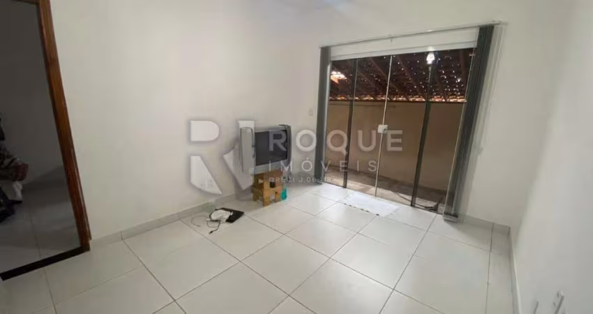 Casa Residencial à venda no bairro Jardim Presidente Dutra
