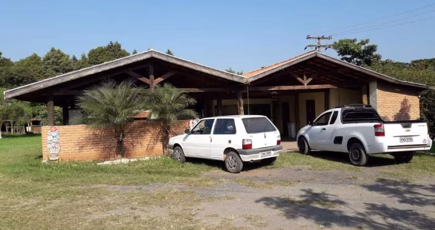 Chácara à venda no bairro Bairro do Pinhal