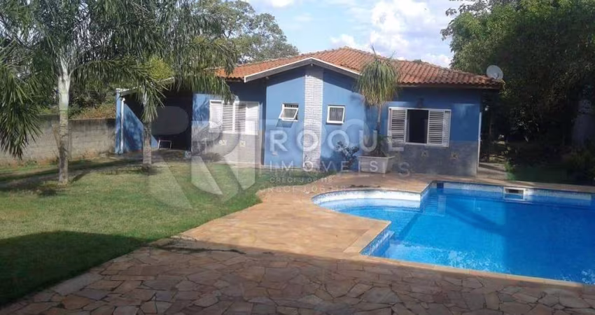 Casa Residencial à venda no bairro JARDIM ALTO DAS ARARAS