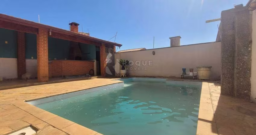 Casa Residencial à venda no bairro Vila Camargo
