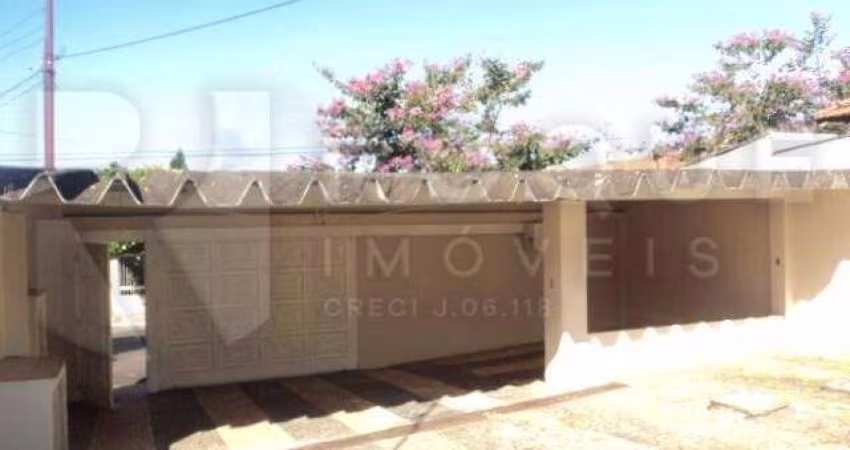 Casa Residencial à venda no bairro Vila Cristovam