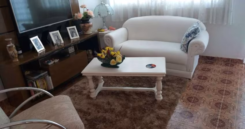 Casa Residencial à venda no bairro Centro