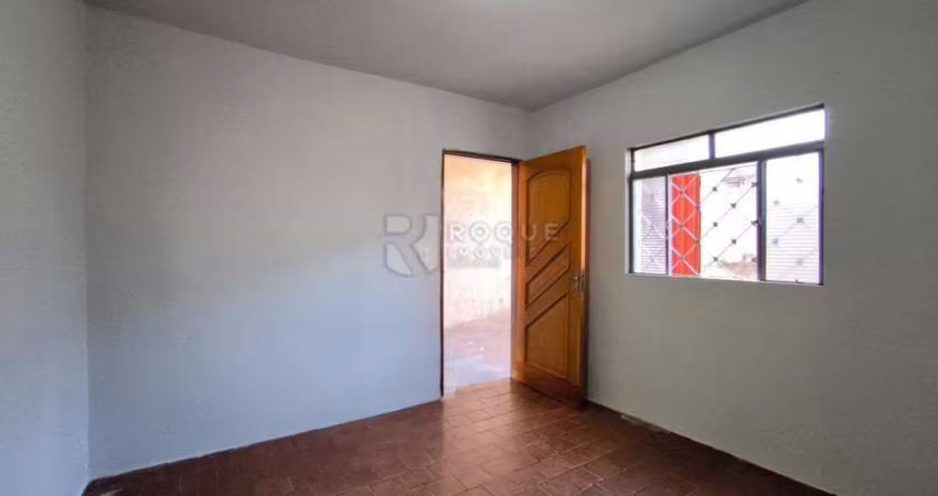 Casa Residencial à venda no bairro Jardim Hortência