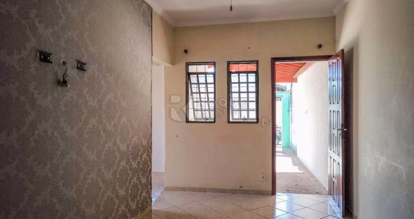Casa a venda no bairro Jardim Ipanema