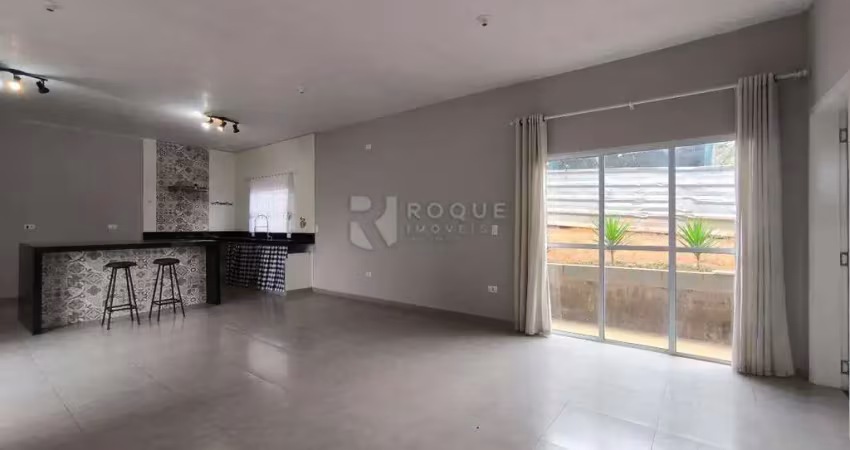 Chácara à venda – bairro pires de cima | 3 dormitórios (1 suíte) | amplo espaço interno
