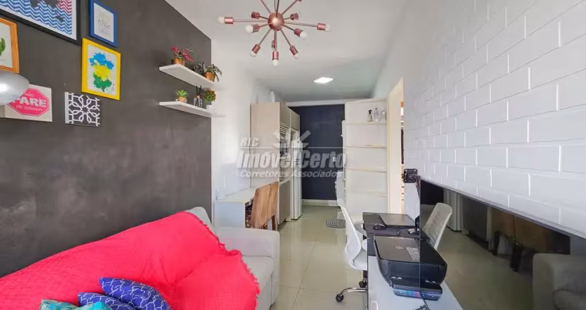 Apartamento com 2 quartos à venda na Rua Emiliano Perneta, Centro, Curitiba