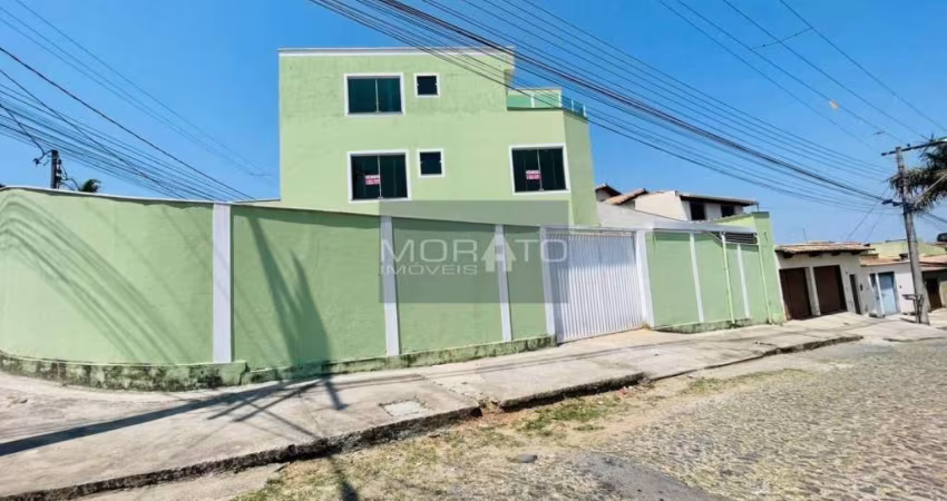 Casa de 03 quartos com suíte e no Xangri-lá