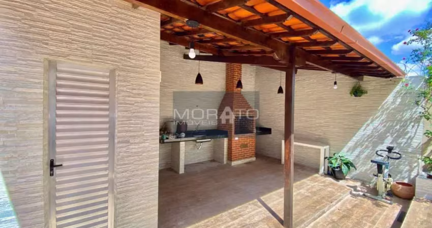 Casa com 3 quartos à venda na Rua D, --, Santa Maria, Belo Horizonte