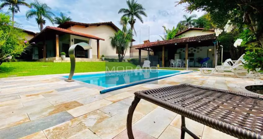 Casa Alto Padrão 4 Quartos Bairro Bandeirantes