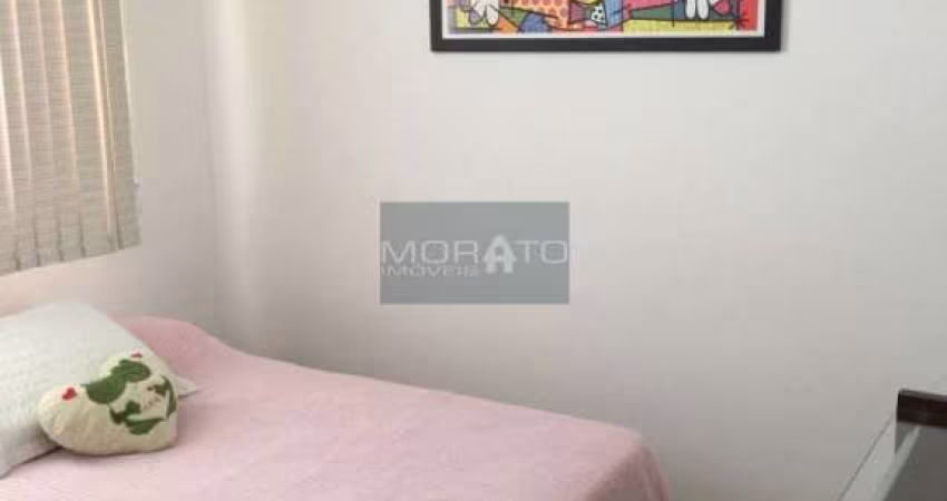 Apartamento com 2 quartos 1 vaga em Condomínio com portaria 24 horas no bairro Santa Maria.