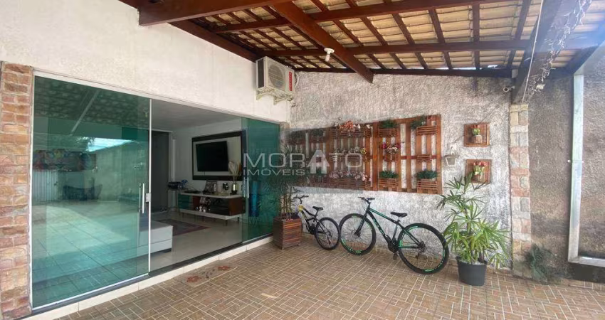 Casa com excelente acabamento no Jardim Laguna , 3 quartos, 2 suítes,8 vagas