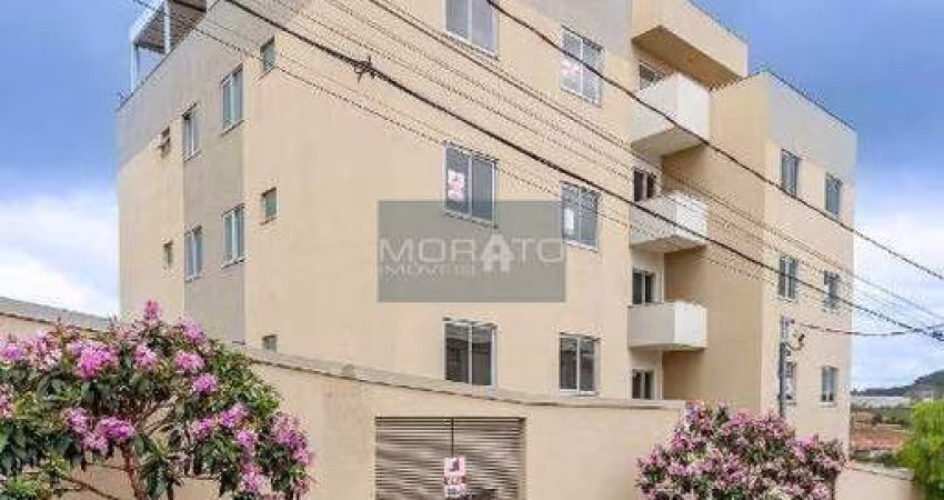 Apartamento 02 Quartos com varanda no Bairro Cabral
