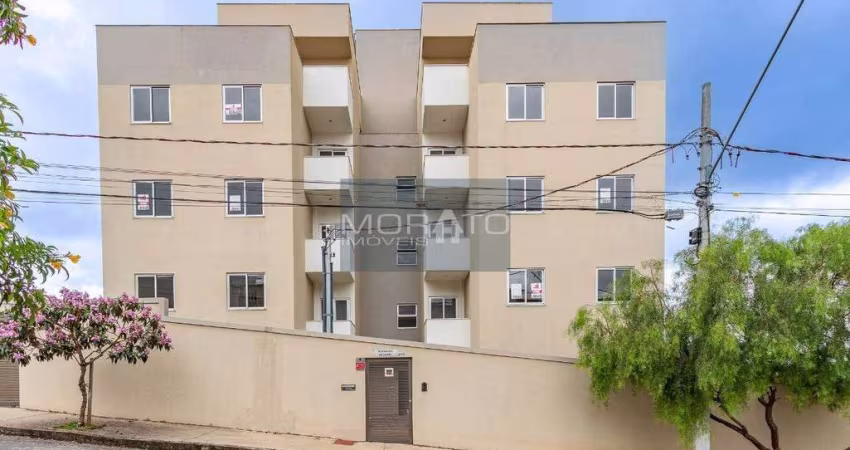 Apartamento 02 Quartos com varanda e 01 Vaga Bairro Cabral