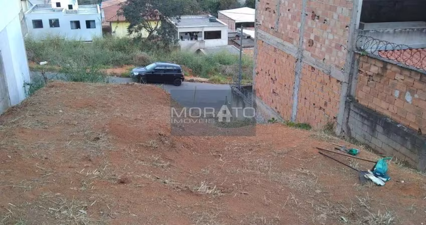 excelente lote na região do cabral