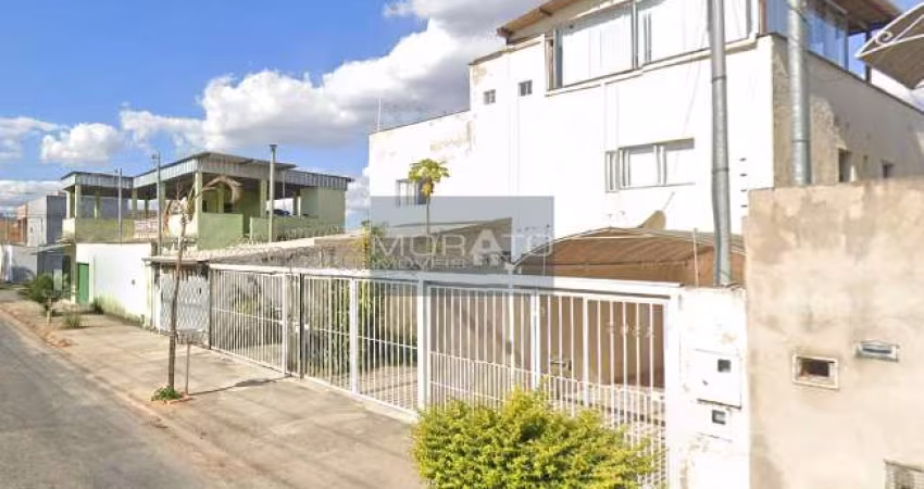 Casa de 02 quartos com suíte e entrada individual no Bairro Xangri-lá