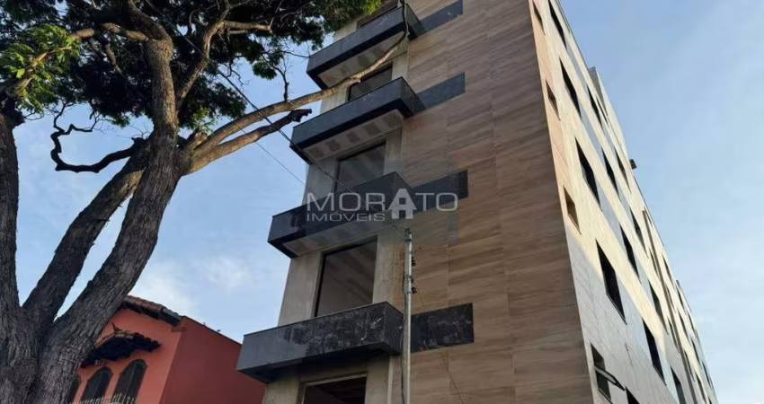 Área Privativa 3 Quartos, Suíte, 2 Vagas no Bairro Inconfidentes