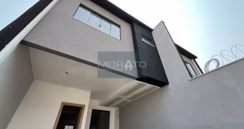 Casa Geminada 3 Quartos, 1 Suíte, 2 Vagas de Garagem no Bairro Cândida Ferreira