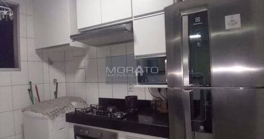 Apartamento 2 quartos com armários planejados