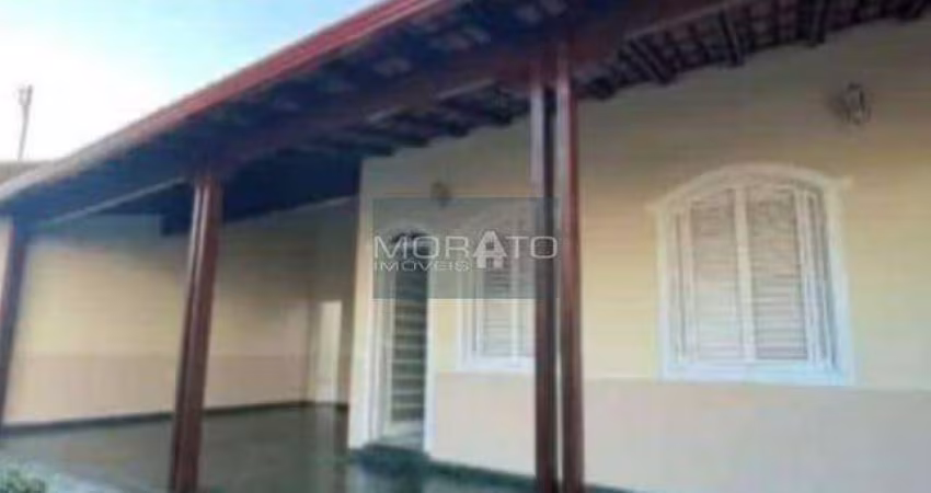 Oportunidade Casa com 4 Vagas de Garagem