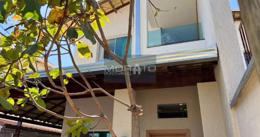 Casa 3 quartos, suíte, 3 vagas de garagem no bairro são joão batista