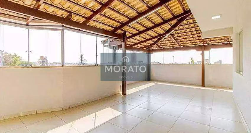 Triplex 4 quartos com 2 suítes e 6 vagas de garagem no Eldorado