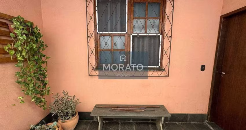 Casa Geminada 3 quartos, 1 Vaga de Garagem no Bairro Dona Clara