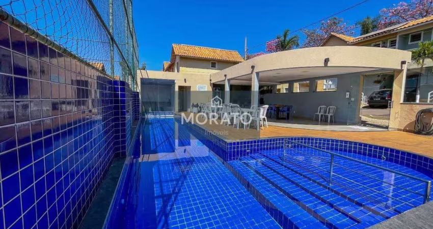 Casa de 3 Quartos, Suíte e 2 Vagas no Bairro Cabral