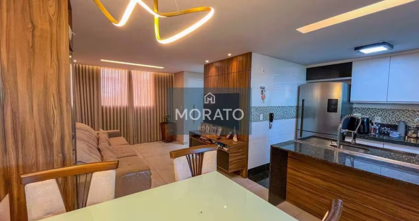 Casa de 3 Quartos, Suíte e 2 Vagas no Bairro Cabral