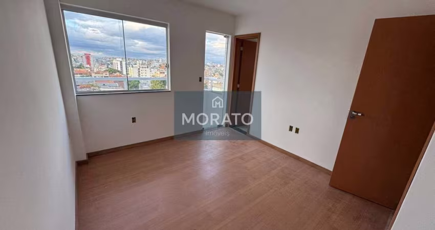 Apartamento 3 Quartos sendo 1 Suíte com varanda e 2 Vagas no bairro Santa Cruz.
