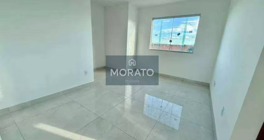 Área Privativa 2 Quartos, 1 Vaga de Garagem no Bairro Rio Branco