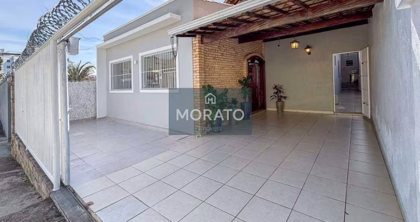 Casa 3 Quartos, Suíte, 2 Vagas de Garagem no Bairro Santa Amélia