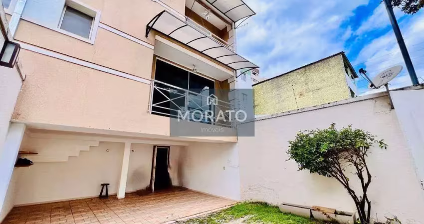 Casa geminada 3 quartos com 4 vagas de garagem no bairro manacás