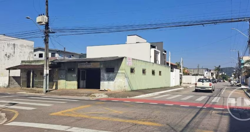 Terreno à venda na Rua Dom Felipe, 487, Vila Real, Balneário Camboriú