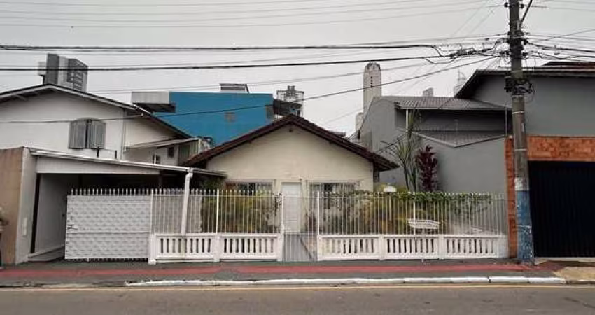 Casa com 4 quartos à venda na Rua 1980, 25, Centro, Balneário Camboriú